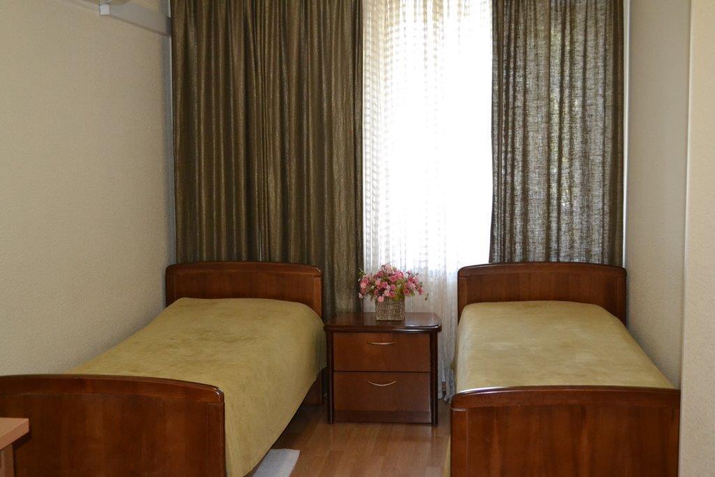 Sinay Hotel Poltava Exteriör bild